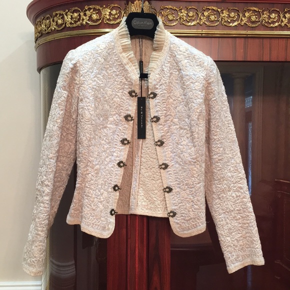 Elie Tahari Jackets & Blazers - Elie Tahari Embroidered Reversible Lynn Cotton Forgetmenot blazer jacket Sz.XS